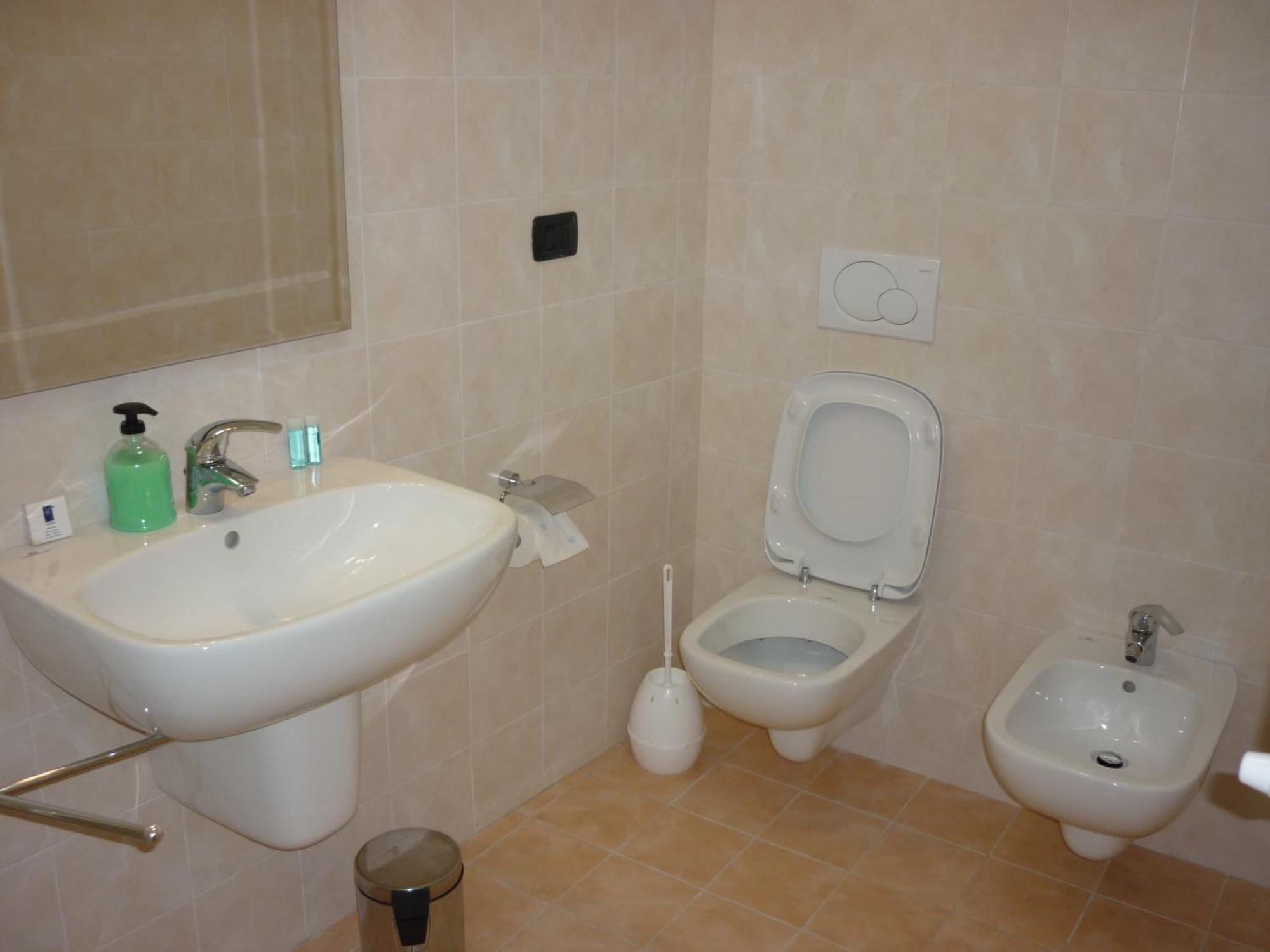 Affittacamere B&B Trattoria Della Posta Maissana ภายนอก รูปภาพ