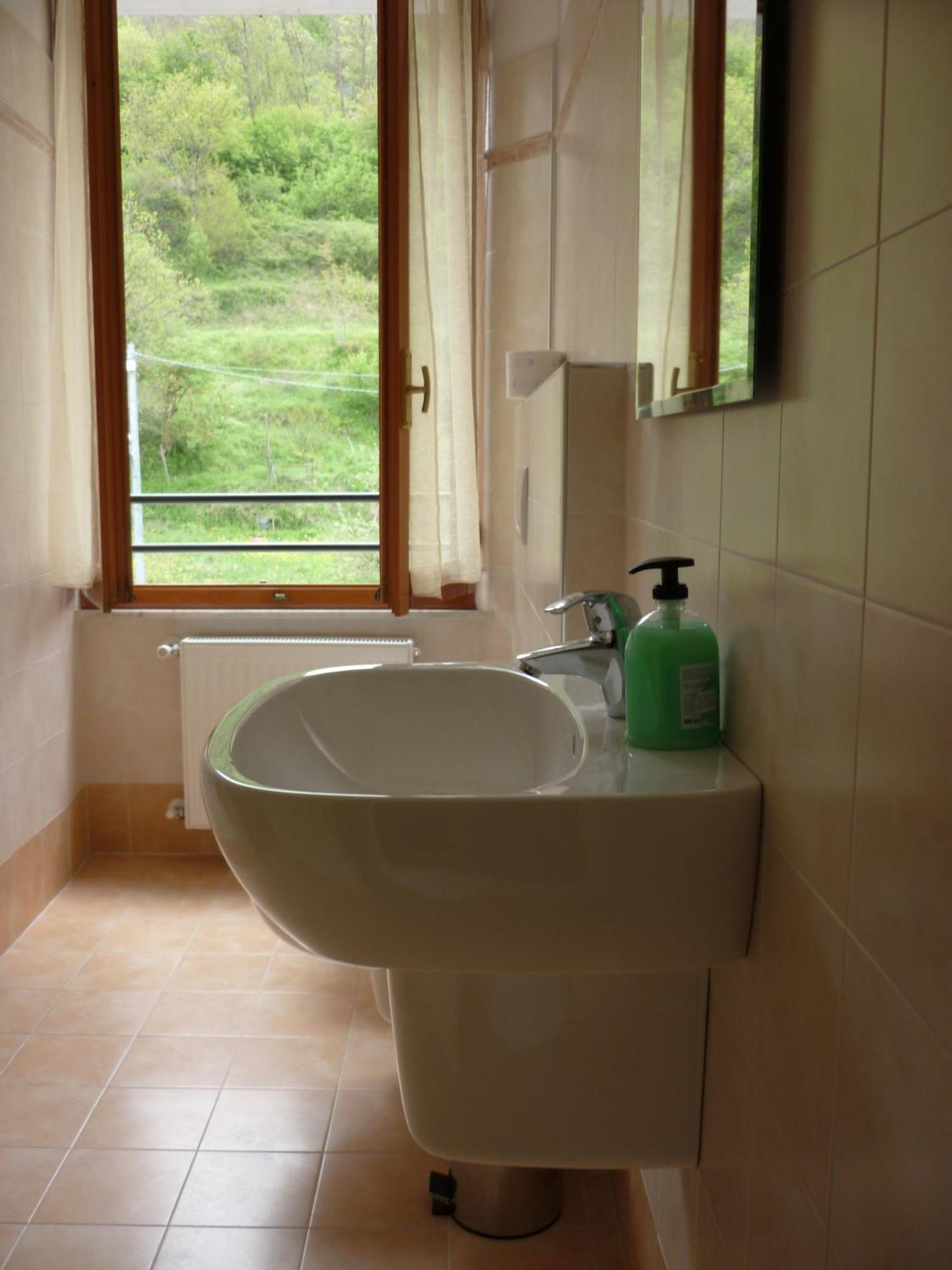 Affittacamere B&B Trattoria Della Posta Maissana ภายนอก รูปภาพ